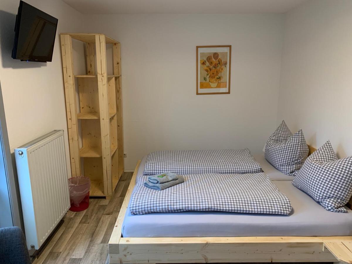 Landgasthof Wetteraperle Raila Bagian luar foto