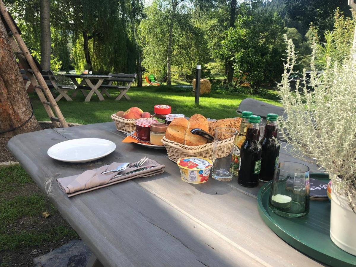 Landgasthof Wetteraperle Raila Bagian luar foto